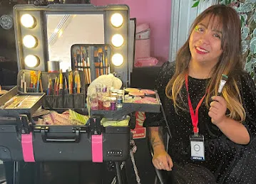 Face Painting Artist /Glitters / Ballon Making
