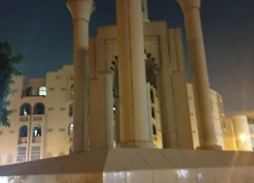 Fahidi, Roundabout 1