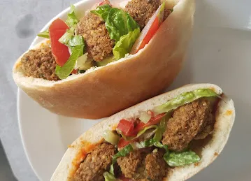 FALAFEL ALQUDS CAFETERIA
