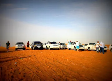 FAMILY WORLD TRAVEL AND TOURISM L.L.C
