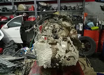 Famous Auto Used Spare Parts Tradings LLC
