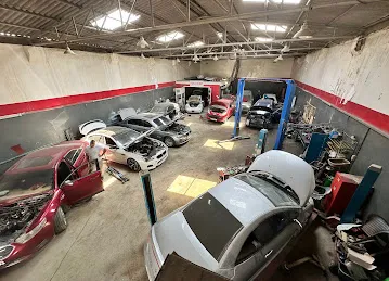 Farid Shawky Car Center Sharjah