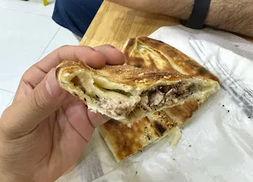 Fatayer Ala Al Tayer Cafeteria And Restaurant