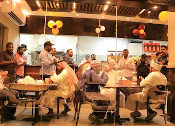 Fella cafeteria