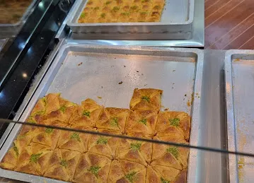 Feras Hanoun Sweets - حلويات فراس حنّون