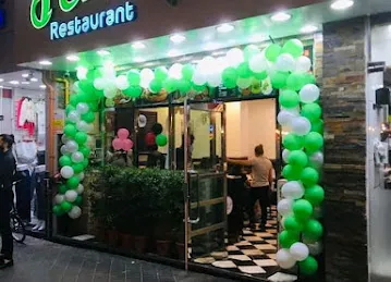 Fez restaurant