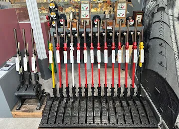FGT tiles store
