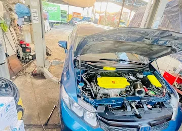 Filipino Garage