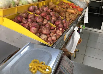 Fine fruit & vegetables