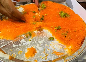Firas Sweets Truck حلويات فراس