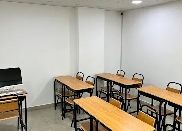 FIRST CLASS TRAINING CENTER LLC DUBAI BRANCH
