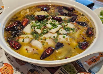 Fish with you (Suan Cai Yu)