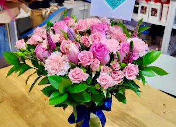 Flowerista - flower shop Dubai