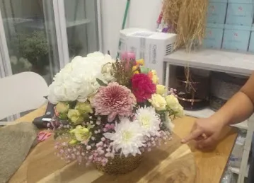 Flowerista - flower shop Dubai