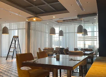 Focus Bar - Hyatt Place Dubai Jumeirah