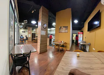 Food Master Restaurant مطعم فود ماستر