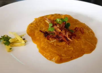 Foodies Hub Restaurant