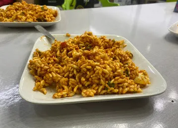 FoodX Cafe( charumuru deira)