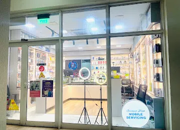 FOUR CROWN for Mobile phones & Accessories Trading Co.L.L.C