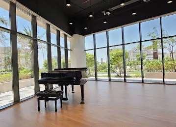 Four Notes Music Training Center