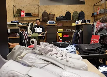 Fred Perry Outlet