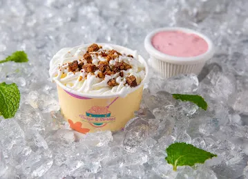 Fudge & Strings Ice Cream