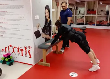 Full Circle EMS Fitness Center Dubai Silicon Oasis