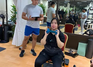 Full Circle EMS Fitness Center Internet City