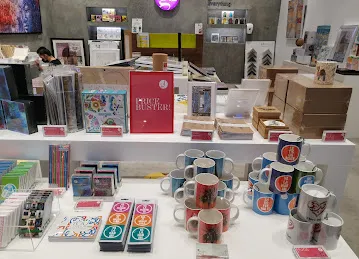 g-1 Mini جاليري ون