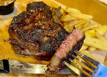 G&Go Grill and Go Burgers Wings and Fries