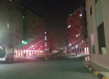 Garden Apartments, Pink Building 5