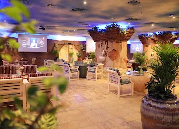 Garden Aroma Restaurant