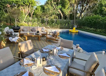 Garden Villas Compound, Jumeirah 2, Dubai