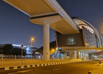 GGICO Metro Bus Stop 2