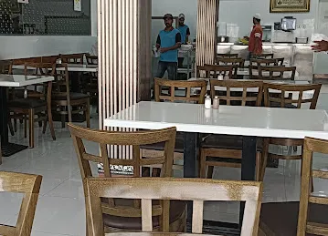 Ghantoot Hill Palace Restaurant