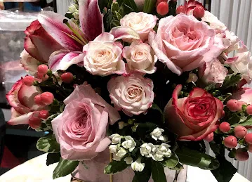 Giftem Flowers & Chocolate