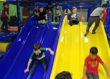 Gingle Kids Creative Play Zone