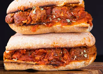Ginos Deli Academy Park - Al Sufouh Dubai