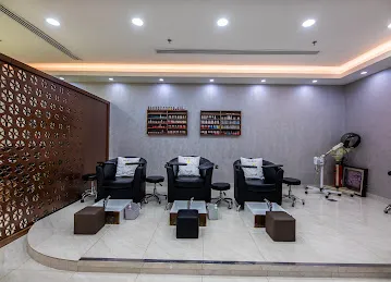 Glamour Mark Ladies Salon