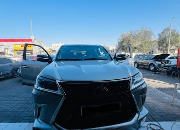 GLORIES AUTO GLASS TRADING & FIXING LLC. جلوريز لتجارة زجاج السيارات وتركيب السيارات ذ.م.م