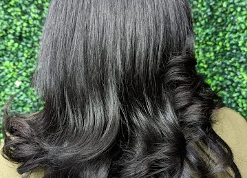 Gloss N Shine Ladies Beauty Salon & Spa