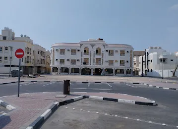 GOLDEN BUILDING 5- Mutheena Building 27