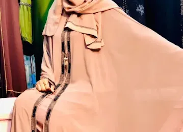 Golden Fine Line Fashion