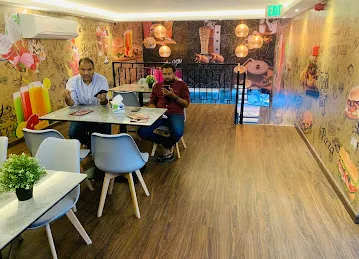 GOLDEN KNIFE RESTUARANT AL AIN
