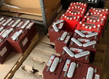 Golf Cart Batteries - بطاريات للسيارات جولف الكهربائية