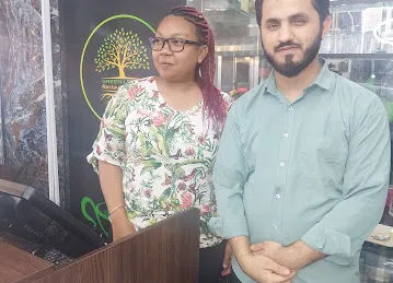 Green leaves restaurant &cafe