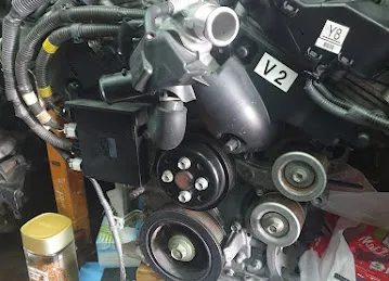 Green Shine auto repairing workshop