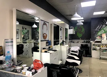 GREEN TRENDS GENTS SALOON