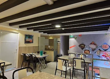Grill Junction Restaurant & Cafeteria