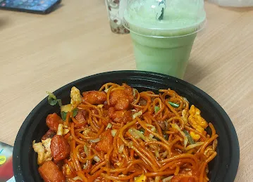 Grill Junction Restaurant & Cafeteria